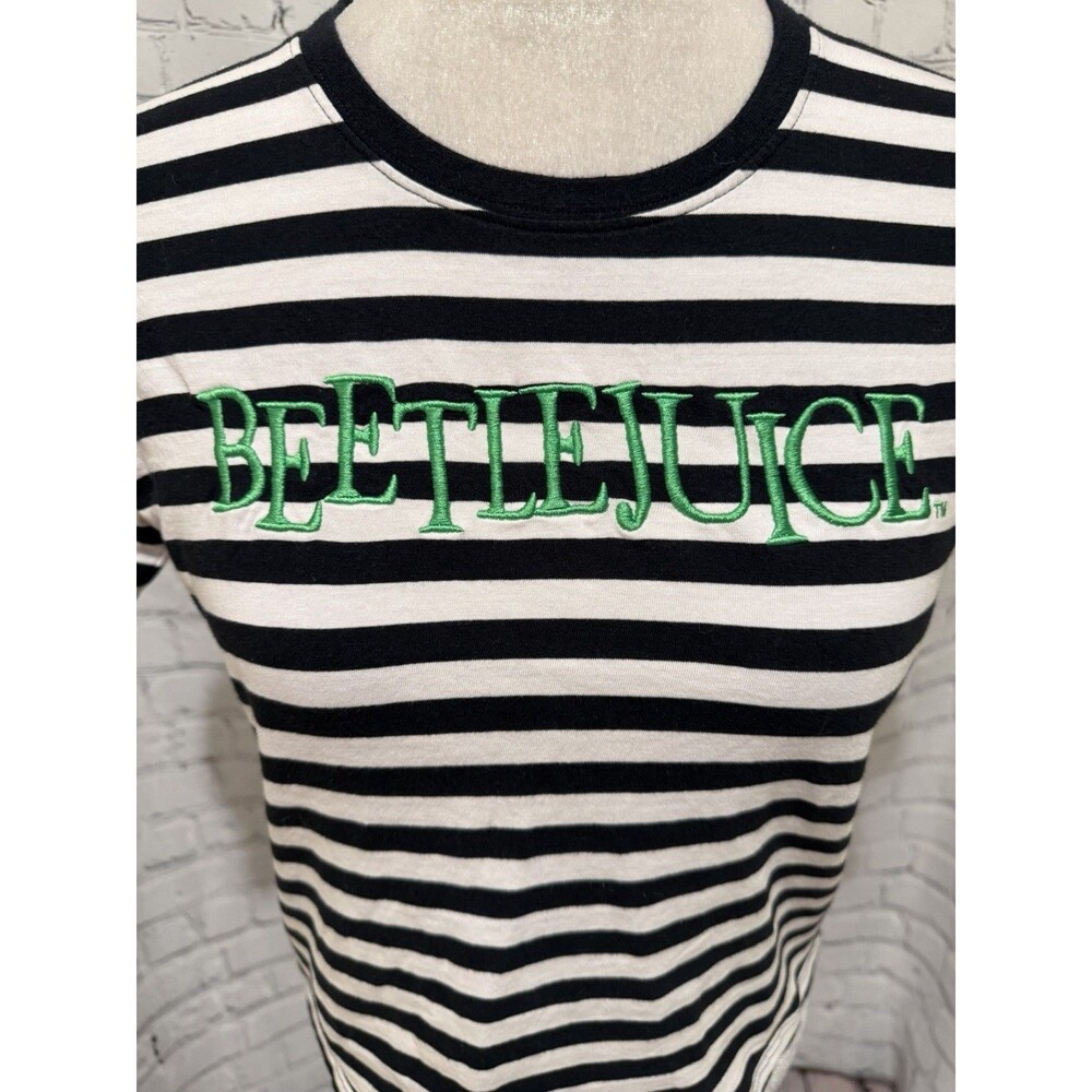 Beetlejuice Women's Skimmer Tee Black & White Stripe Short Sleeve Size XS - Picture 2 of 5